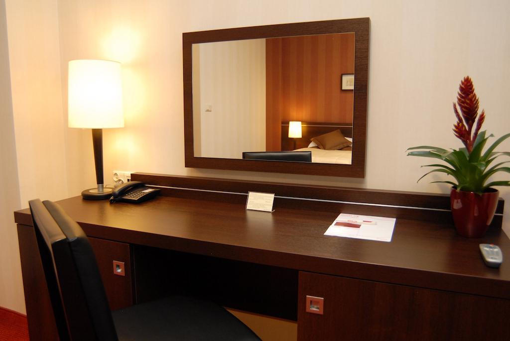 Hotel Pik Mikolow Room photo